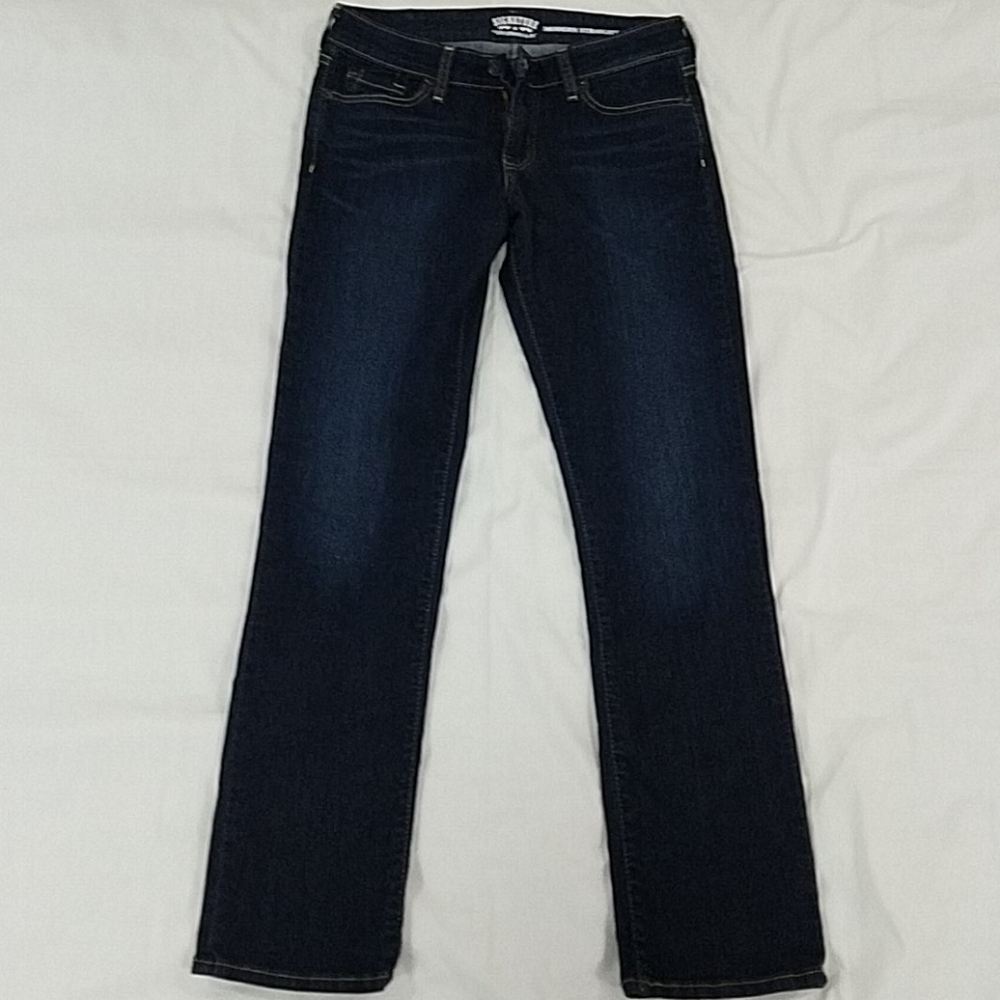 Levi's straight leg jeans